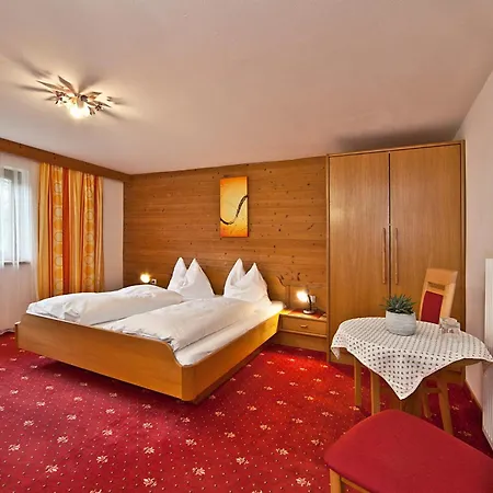 Guest house Staudacher 3*